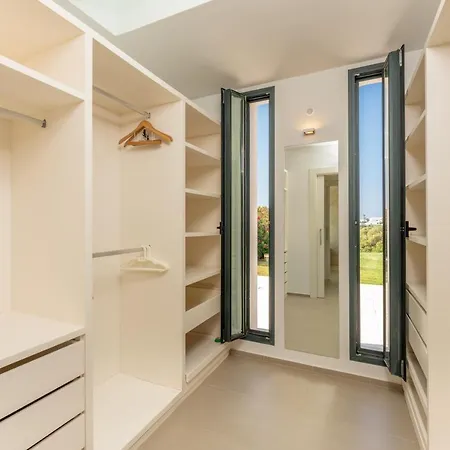 Canutells Ref 27 Mahón